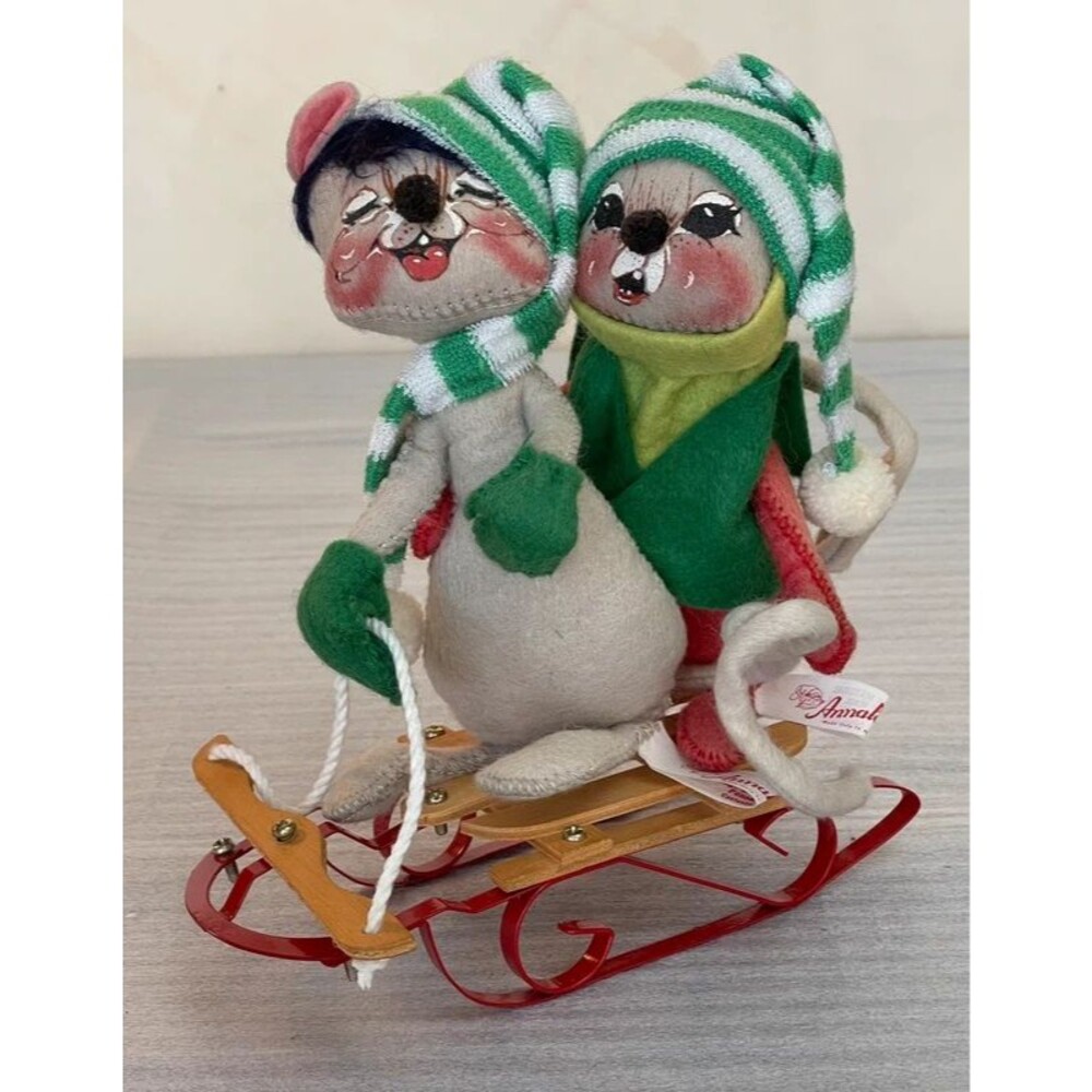 VTG 1989 Annalee Christmas Mice on Sled